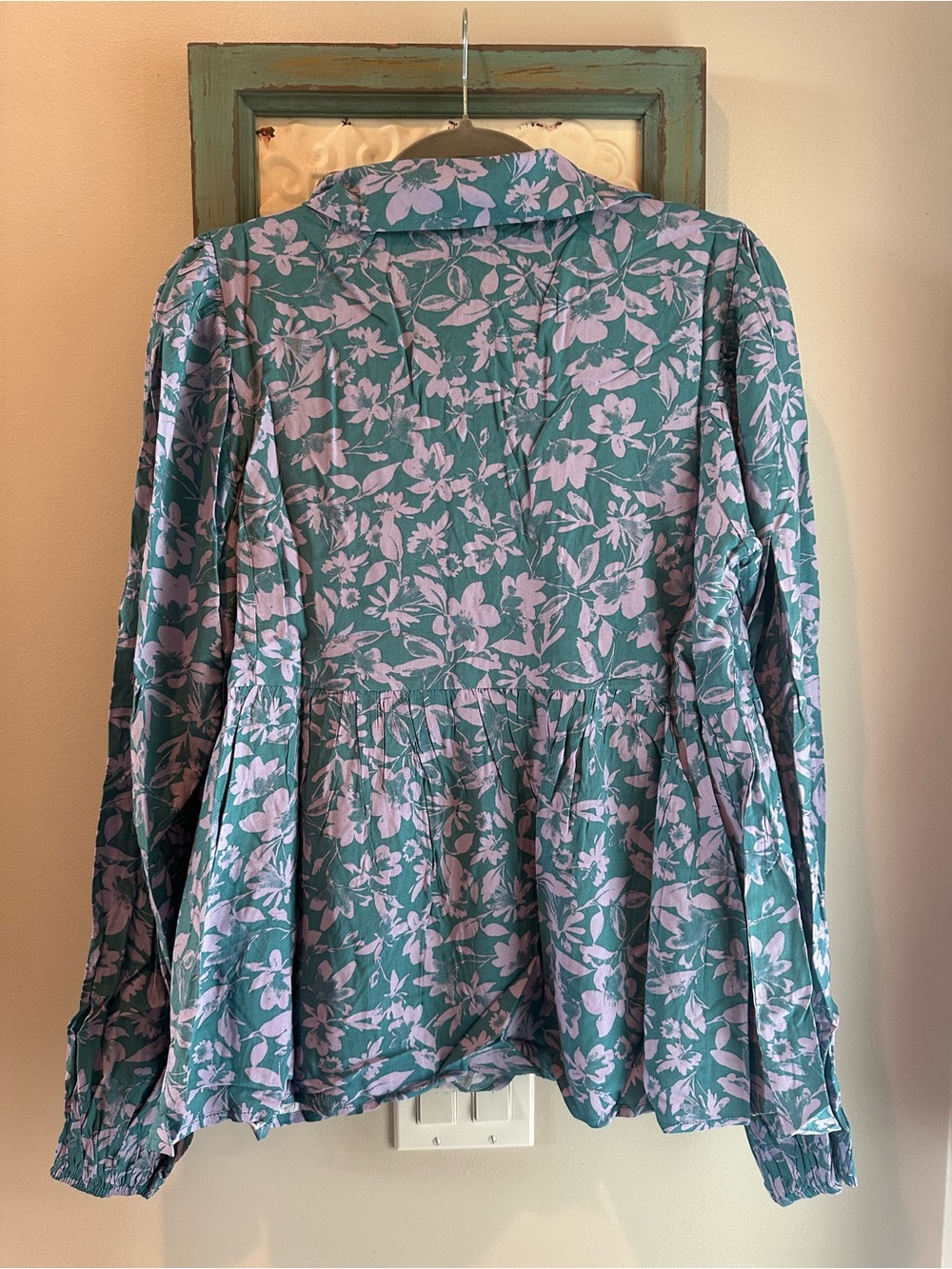 NWT Heyson Teal Floral Collared Button-Front Women's Top - Picture 6 of 6